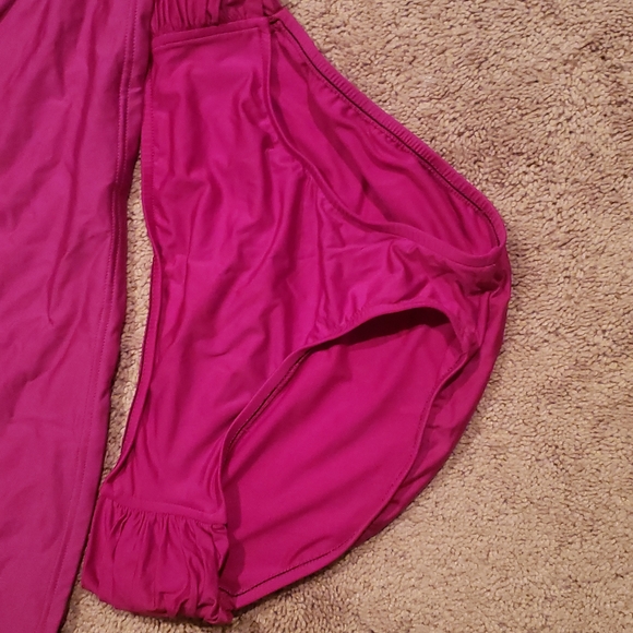 Mossimo Tankini - Picture 4 of 4